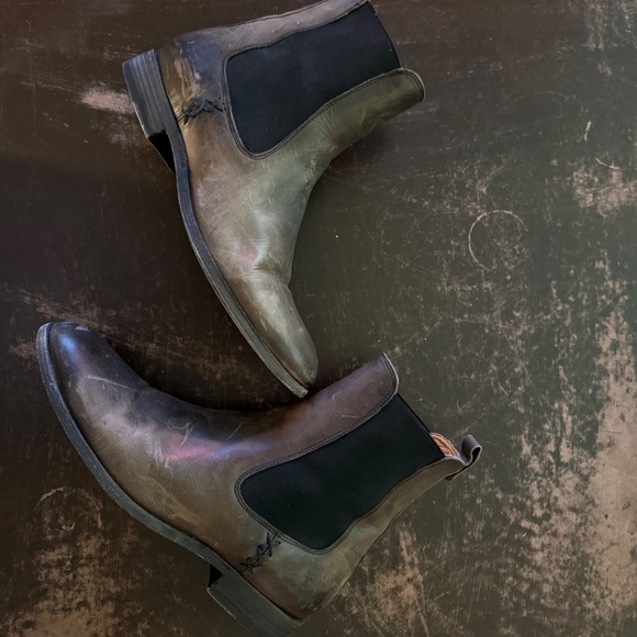 Frye Melissa Chelsea Boots - Picture 9 of 9